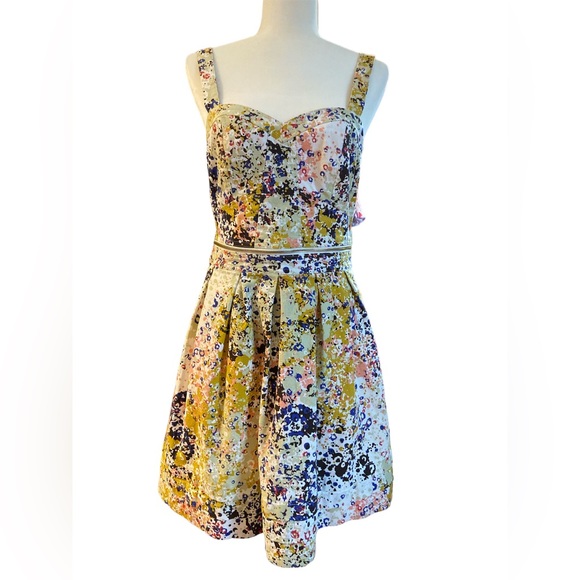 GUESS 3 IN 1 CONVERTIBLE ZIPPER DRESS-CROP TOP-SKIRT - Picture 1 of 12